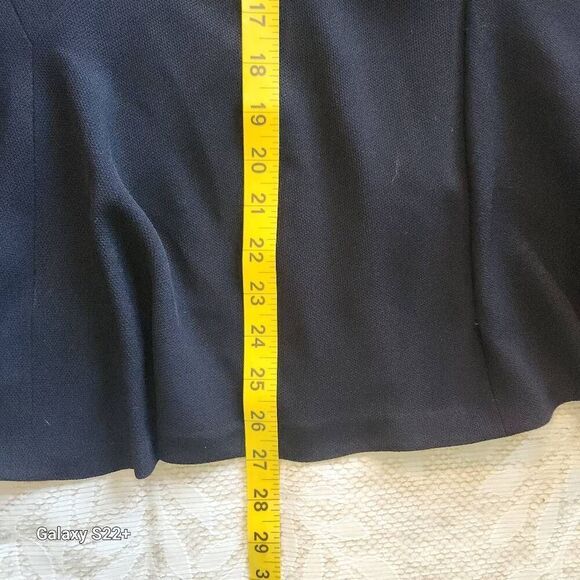 K5  Jones New York women's plus black skirt - Picture 2 of 4